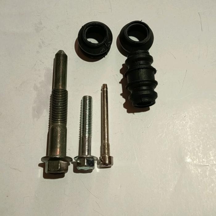 Stok Baru baut kaliper Mio sporty old set