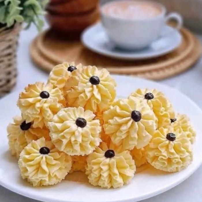 Promo KUE SEMPRIT SUSU KEJU Butter Cookies Toples Tabung 600ml