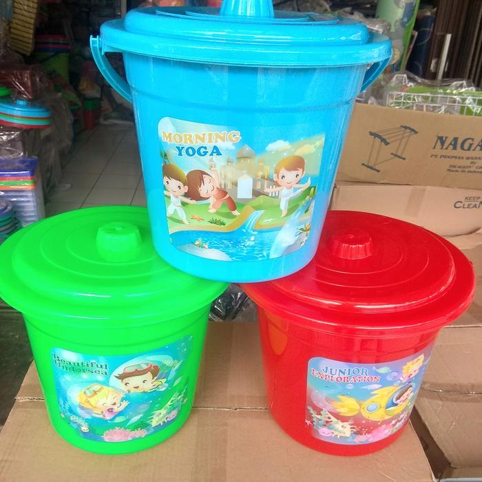 Ember Plastik 3 Gln +Tutup/Ember Kecil 3 Gln Gagang Plastik