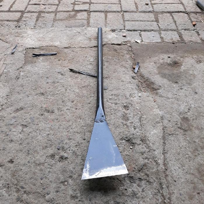 Dodos Tanah Linggis Dodos Tanah Gagang Besi