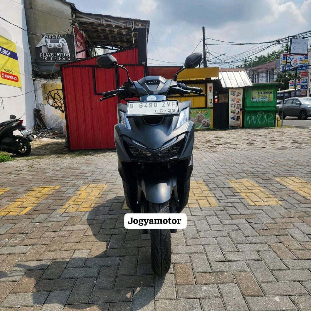 Honda Vario 160 CBS Tahun 2023 motor bekas berkualitas