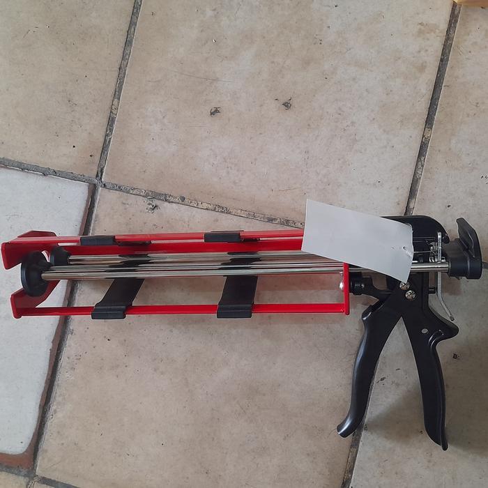 Alat Tembak Lem Angkur Chemical Beton