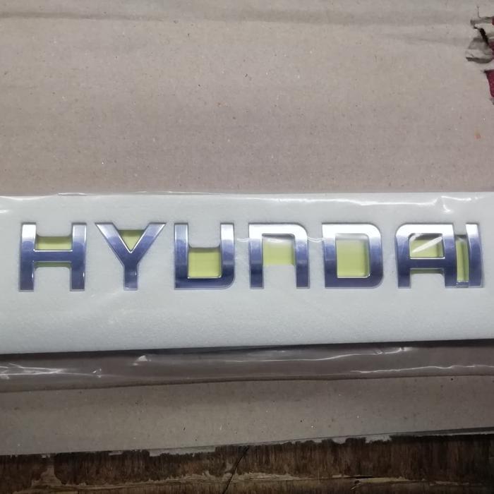 Emblem Tulisan Hyundai Besar H-1