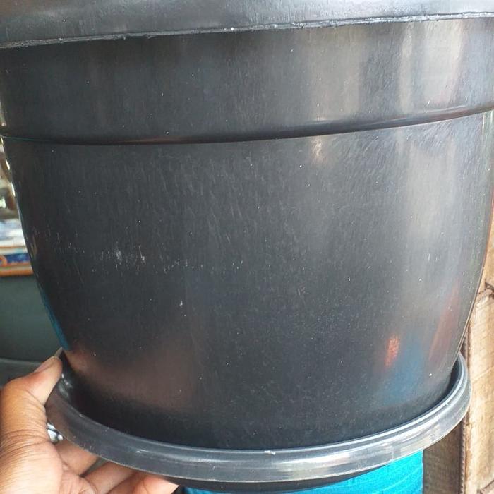 Pot 30 Cm +Tatakan