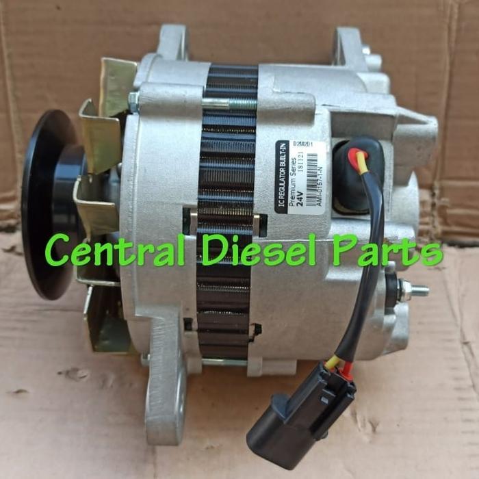 Dinamo Ampere/ Dinamo Alternator Assy Mitsubishi Fuso 8Dc9 24V Tbk