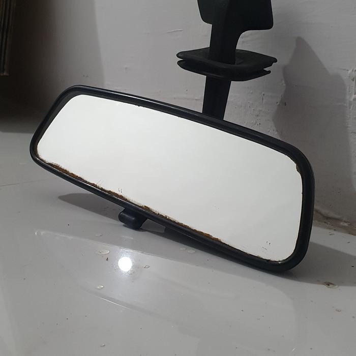 spion tengah bmw e30