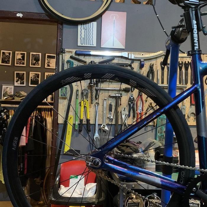 Fullbike Gray F18 Fork Carbon Fixie Aerodinamis