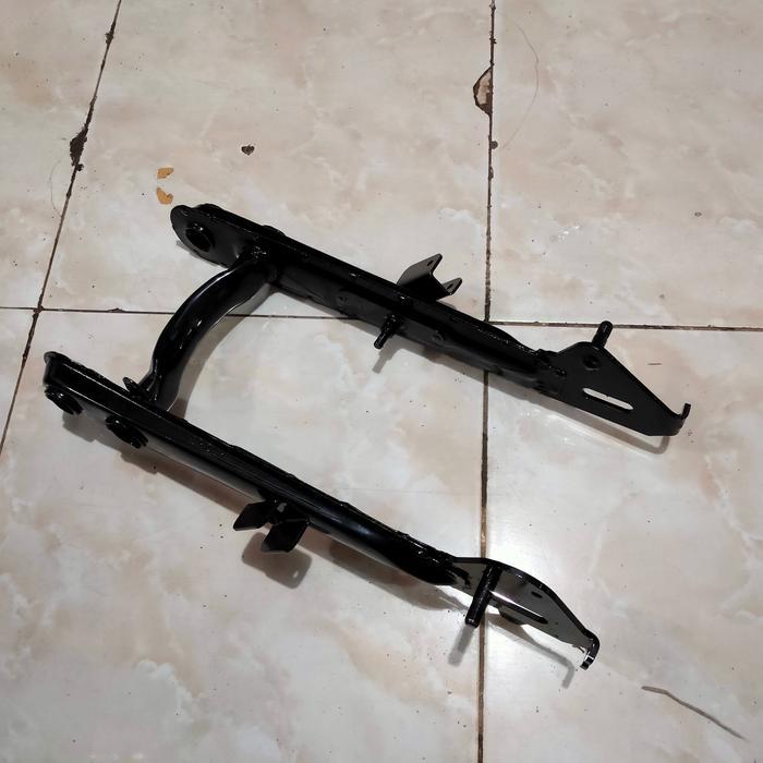 Swing Arm Astrea Prima