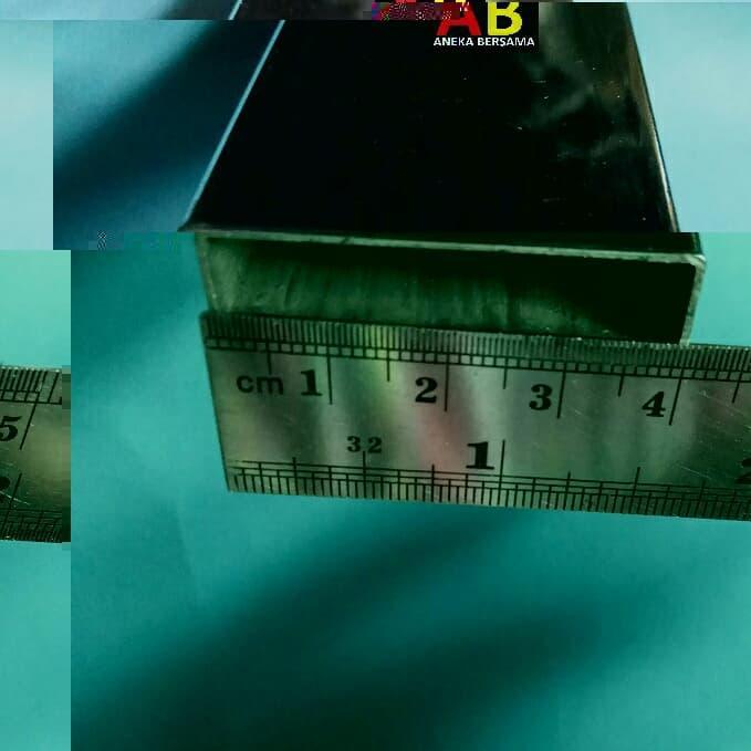 PIPA KOTAK / HOLLOW STAINLESS STEEL MIRROR 1CM X 4CM 119.5CM