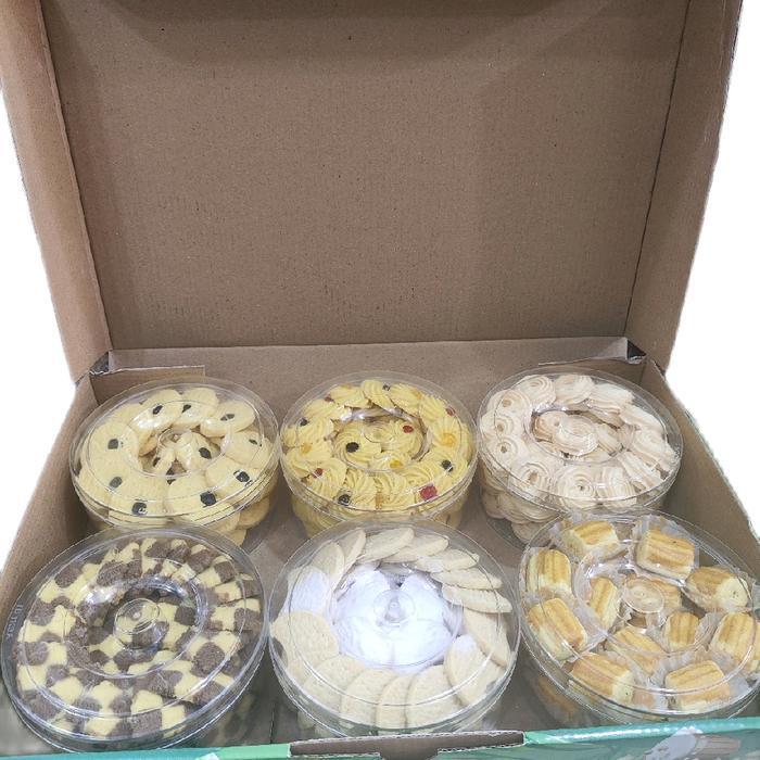 Hampers LEBARAN NY LIE LIE PAKET HIJAU DAN PAKET PREMIUM