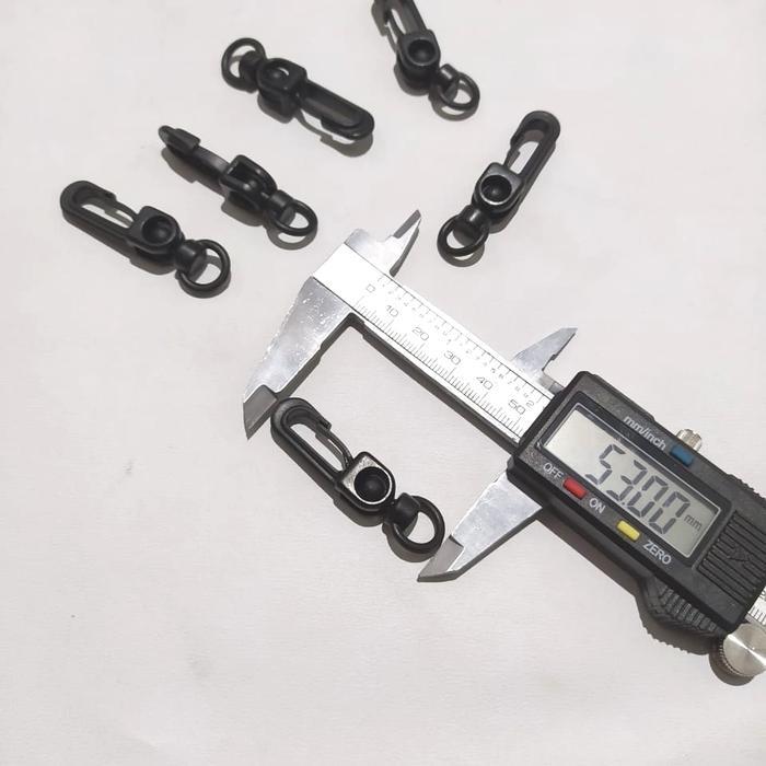 [] Kew Kew plastik pengait kait cantelan tas lubang bulat