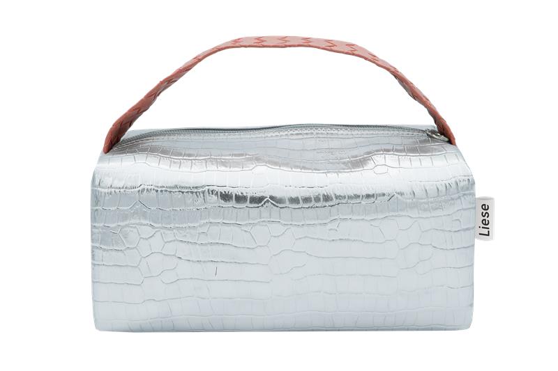 [GIFT] Silver Make up Pouch