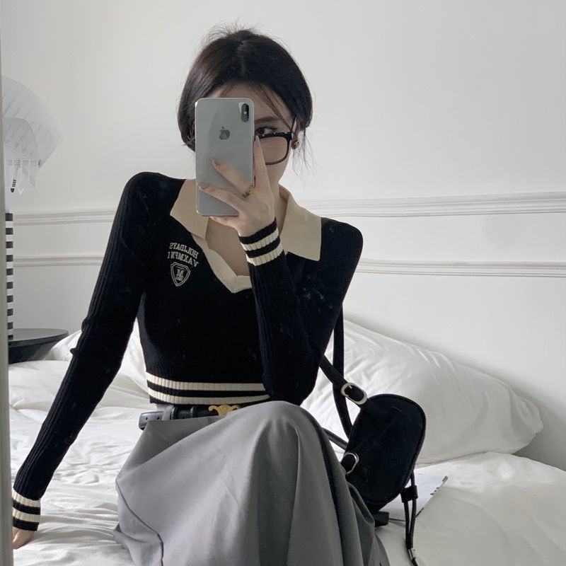 Red Bawah kemeja wanita musim semi dan musim gugur 2023 baru lengan panjang rajutan sweater hot girl V-neck gaya asing slim fit pendek top pasang