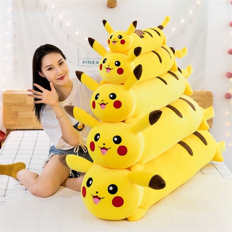 Bantal Boneka Karakter Pikachu Long Pillow Plush Doll Bahan Halus Lembut Boneka Bantal Guling Kado Ulang Tahun Anak Ukuran 40cm