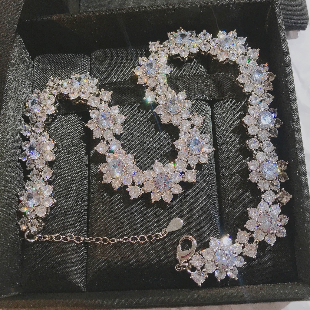 Goldkingdom Fashion Perhiasan Aksesoris Ready Stock Bunga Matahari Kalung Ins Minoritas Desain Pasang Gadis Berlapis Perak Pacar Perasaan Canggih Penuh Berlian Bunga Kalung.