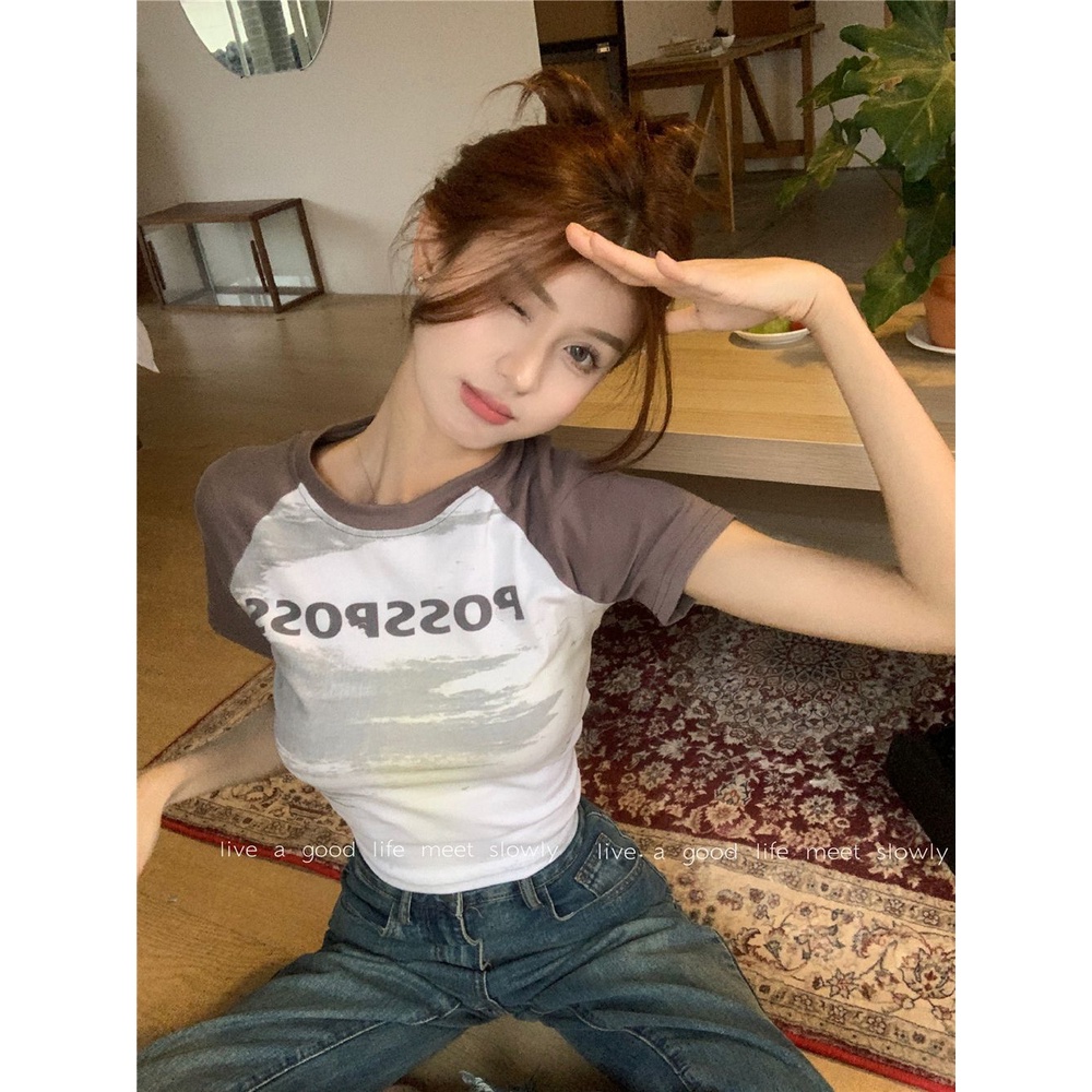 Red Huruf cetak lengan raglan T-shirt wanita musim panas baru retro ketat panas gadis pendek lengan pendek slim fit top