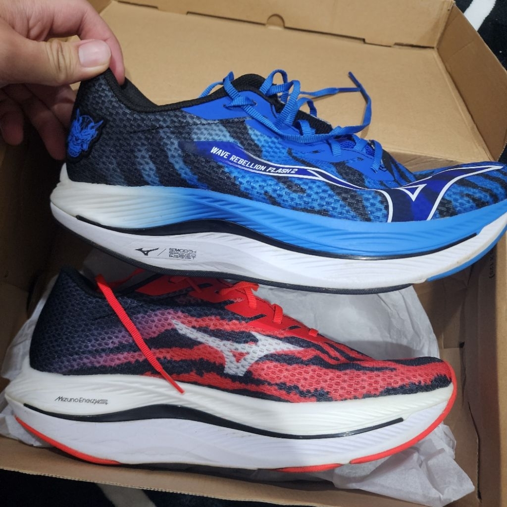 Mizuno wave rebellion flash 2 size 43 limited edition