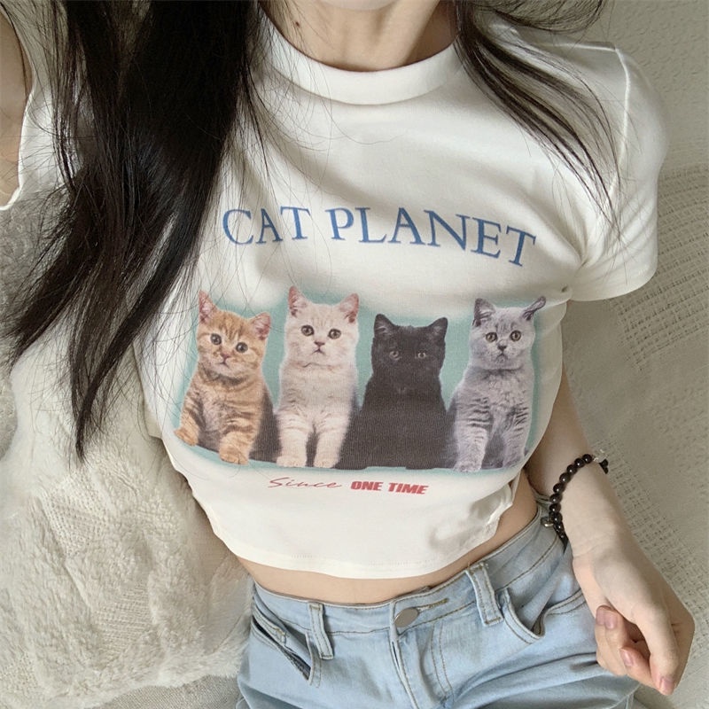 Red Musim Panas Kucing Cetak Slim-Fit Bahu T-shirt Lengan Pendek Wanita Rasa Desain Niche Terkena Pusar BM Angin Pendek Top In Pasang