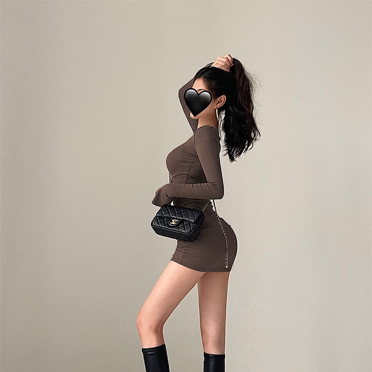 Red Gaya keinginan murni V-neck ketat lipit lengan panjang dress bottoming untuk musim gugur baru trendi hip dress