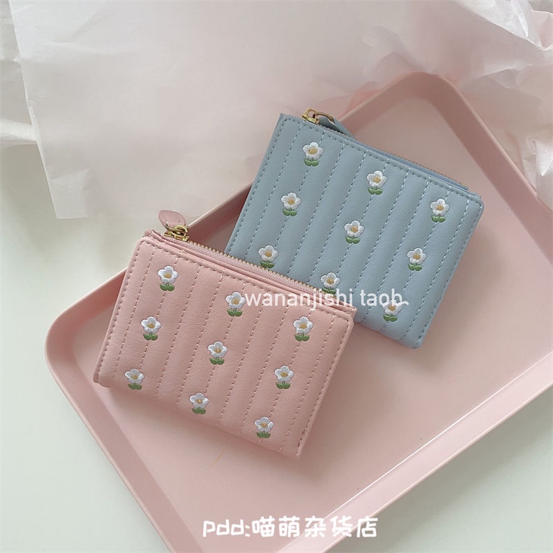 Sera industri berat bordir bunga kecil dompet perempuan desain girlish jantung portabel lipat dompet pendek dompet mahasiswa dompet koin