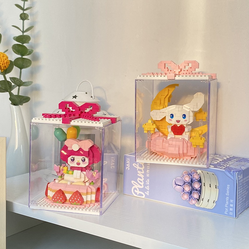 Kartun Strawberry Bear Kuromi Melody Blok Bangunan Anak 3D Mini Lucu DIY Kue Ulang Tahun Hadiah Mainan