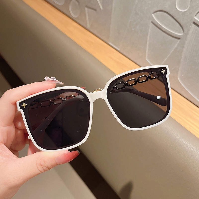 Kacamata Hitam Fashion Square Aesthetic Shades Untuk Wanita/Pria Metal Frame Sunglasses Eyewear