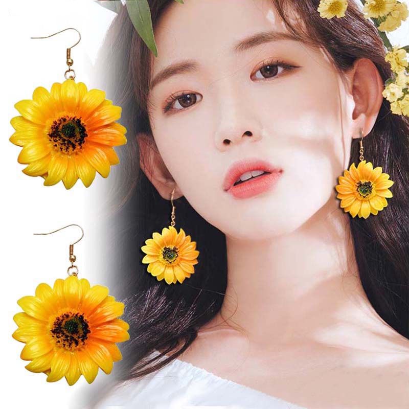 Anting Kait Desain Bunga Matahari Warna Kuning Gaya Korea Untuk Musim Panas