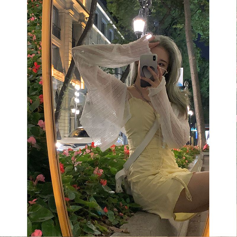 Red Jaket kardigan renda pendek gaya baru gaya asing pengurangan usia perlindungan matahari pakaian wanita selendang atasan rok musim panas