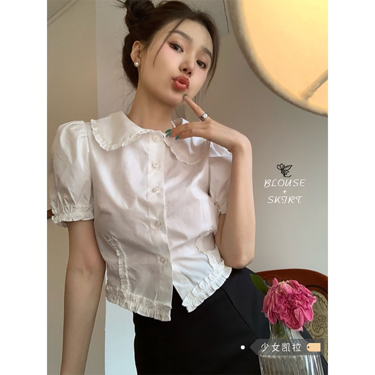 Red Retro Puff Sleeve Boneka Kerah Kemeja Wanita Musim Panas Bahasa Perancis Kayu Sisi Telinga Pendek Lengan Pendek Kemeja Putih dengan Atasan