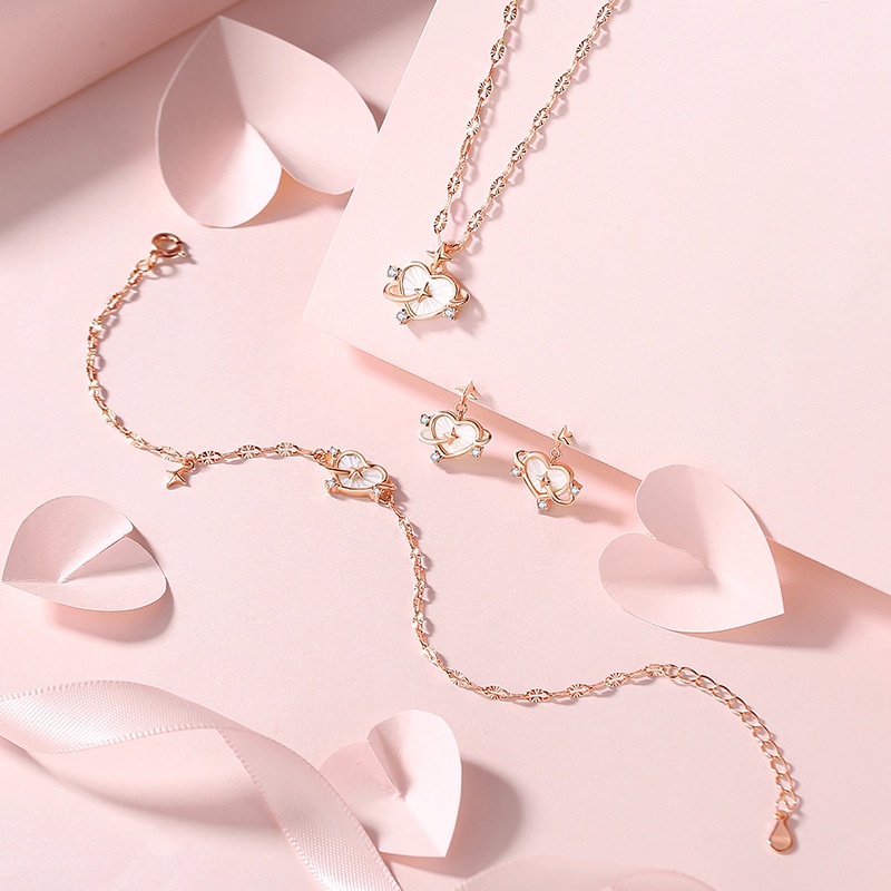 Cinta Kalung Perempuan All-Match Niche Desain Berbentuk Hati Fritillary ins Rose Gold Bintang Klavikula Rantai925 Sterling Silver