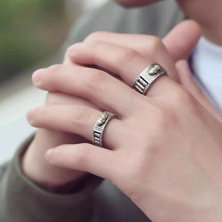 S925Cincin Pixiu Keberuntungan Perak Murni Cincin Jari Retro Fashion Pria dan Wanita Tren Nasional K