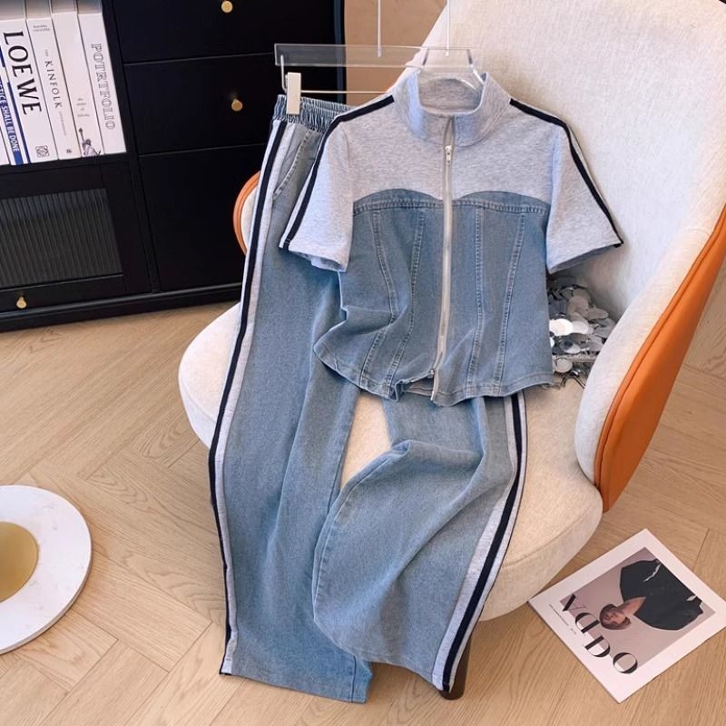 Set Olahraga Dua Potong Wanita dengan Atasan Palsu Resleting Blok Warna dan Celana Kaki Lebar