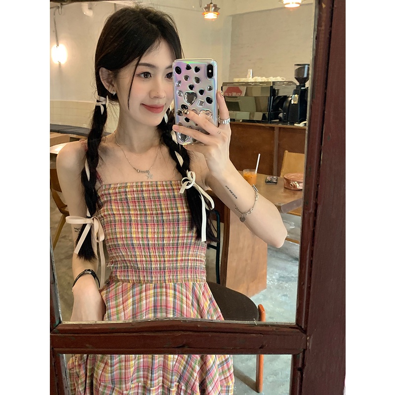 Red Kumikumi retro plaid sling dress wanita musim semi Perancis pinggang pelangsing rok A-line rok panjang