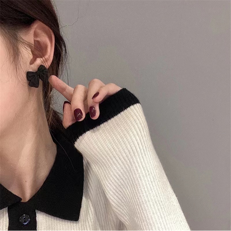 Anting stud silver needle S925 Bentuk Kupu-Kupu Kecil Warna Putih Oranye Biru Hitam Gaya Jepang Korea