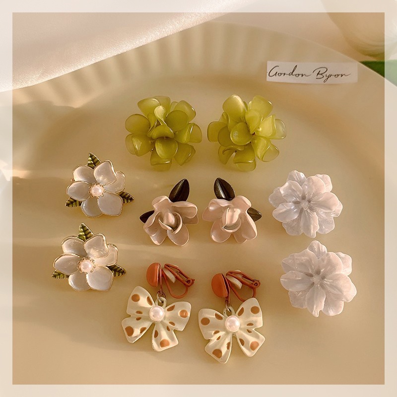 Anting Simpul Busur Mutiara Klasik Ladies Flower Stud Earrings Versi Korea Retro Fashion925 Perak Aksesoris