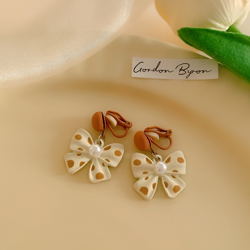 Anting Simpul Busur Mutiara Klasik Ladies Flower Stud Earrings Versi Korea Retro Fashion925 Perak Aksesoris