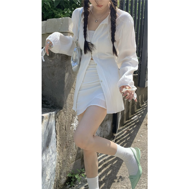 Red Fashion Wanita Lengan Panjang Bagian Tipis Tabir Surya Atasan Kemeja Musim Panas Pinggang Tinggi Rok Pendek Rok Manis gadis Panas Two-Piece Set