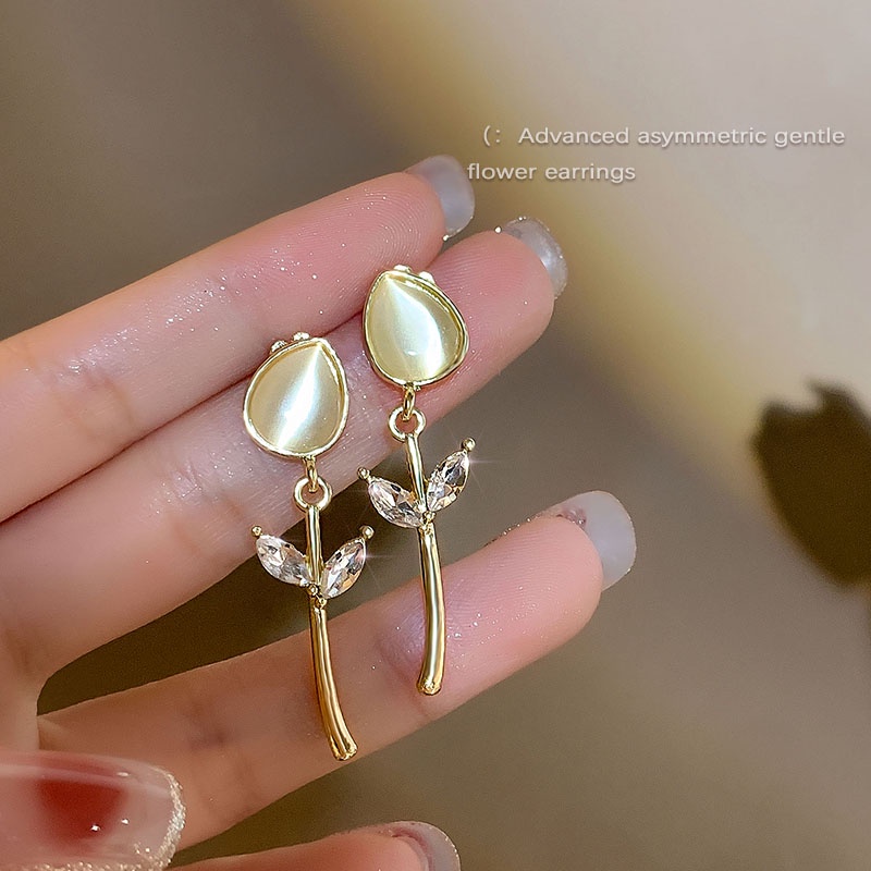 Anting Tusuk Mawar Anting Tulip Anting Elegan